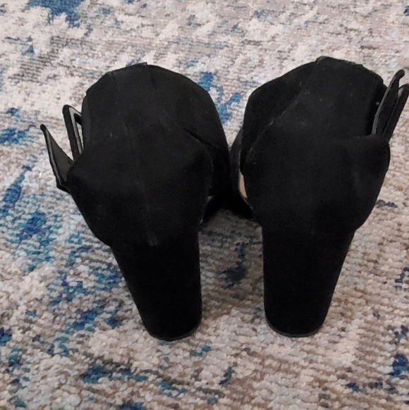 ASOS Glamorous Buckle Block Heeled Pumps - Picture 3 of 5